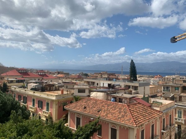 appartamento in vendita a Reggio di Calabria in zona Centro Storico