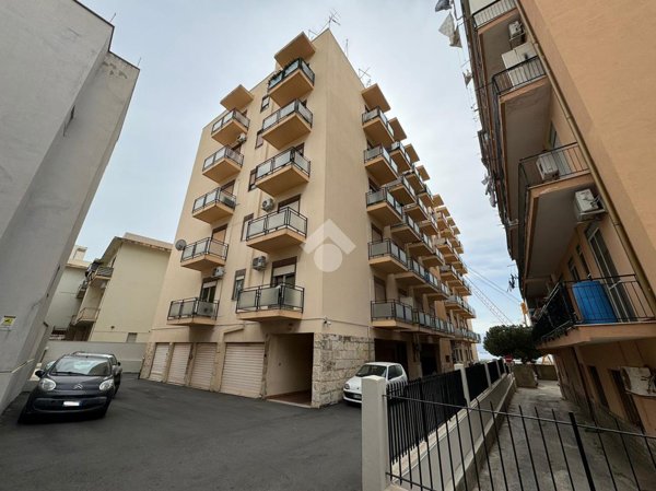 appartamento in vendita a Reggio di Calabria in zona Santa Caterina