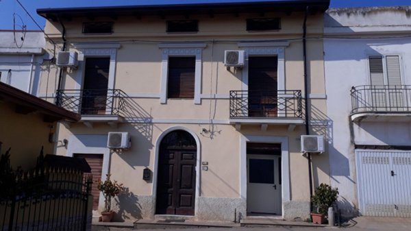 casa indipendente in vendita a Reggio di Calabria
