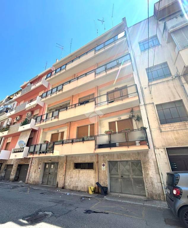 appartamento in vendita a Reggio di Calabria in zona Sbarre