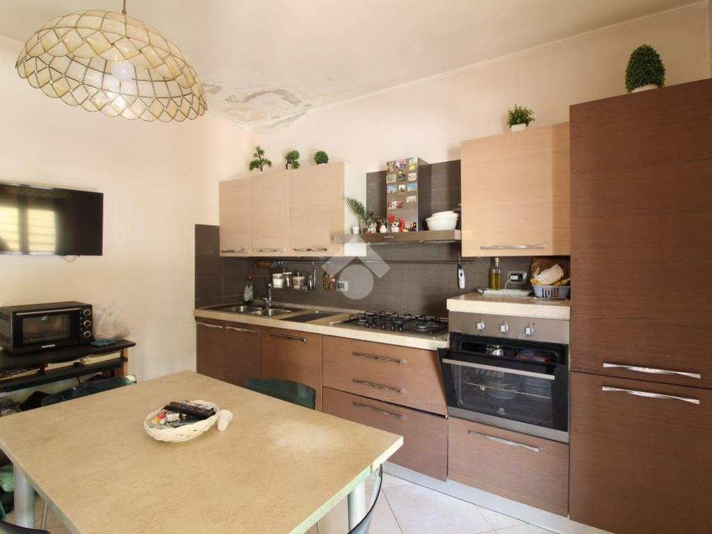 appartamento in vendita a Reggio di Calabria in zona San Brunello