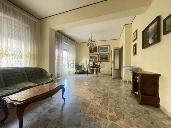 appartamento in vendita a Reggio di Calabria in zona Sbarre