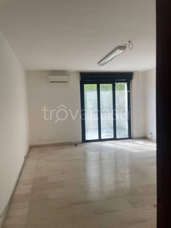 appartamento in vendita a Reggio di Calabria in zona Rione Ferrovieri