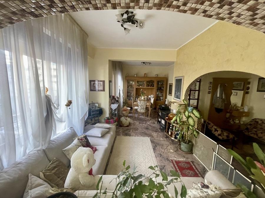 appartamento in vendita a Reggio di Calabria in zona Sbarre