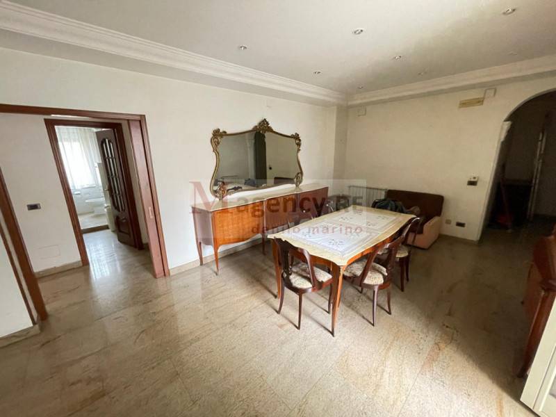 appartamento in vendita a Reggio di Calabria in zona Sbarre