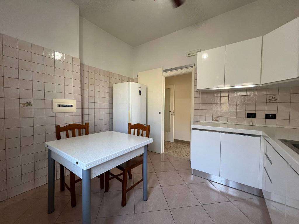 appartamento in vendita a Reggio di Calabria in zona Rione Ferrovieri