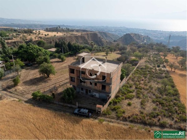 appartamento in vendita a Reggio di Calabria in zona Armo