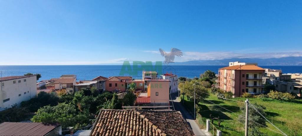 appartamento in vendita a Reggio di Calabria in zona Pellaro