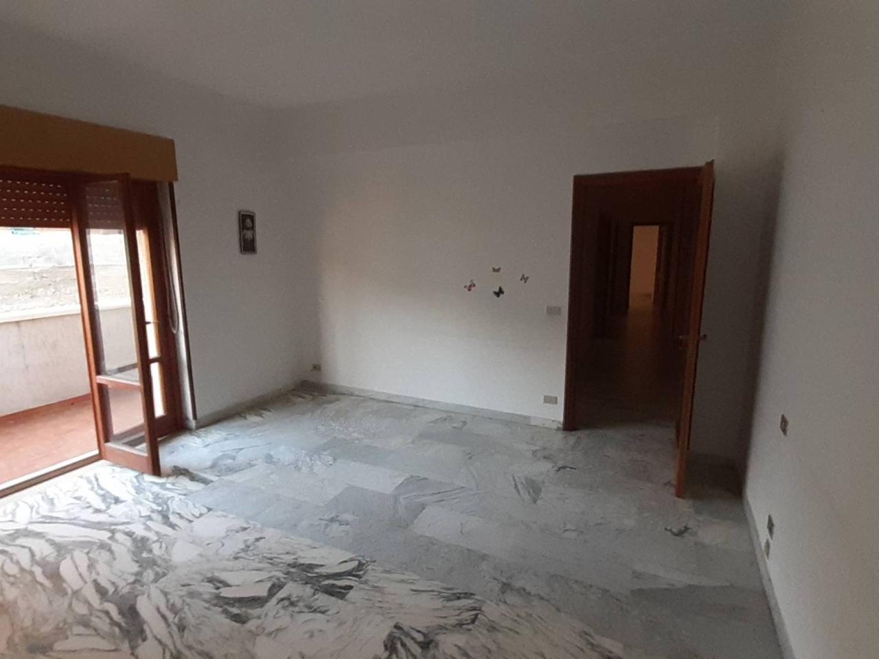 appartamento in vendita a Reggio di Calabria in zona Ravagnese