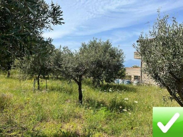 terreno agricolo in vendita a Reggio di Calabria in zona Ravagnese