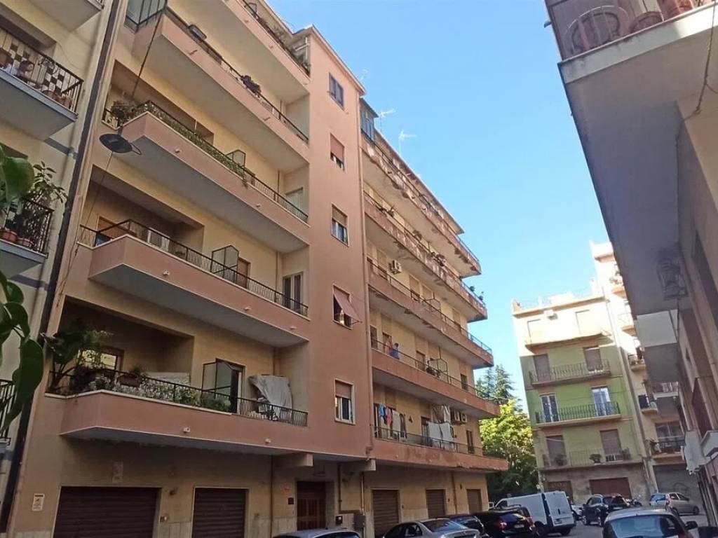 appartamento in vendita a Reggio di Calabria in zona Rione Ferrovieri