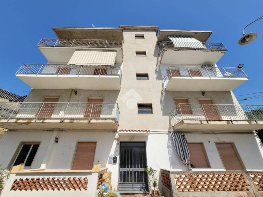 appartamento in vendita a Reggio di Calabria in zona San Gregorio