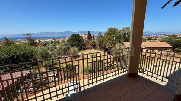 appartamento in vendita a Reggio di Calabria in zona Modena