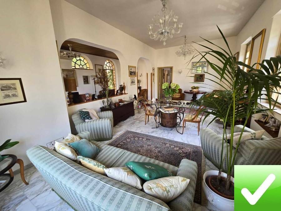 casa indipendente in vendita a Reggio di Calabria in zona Tremulini