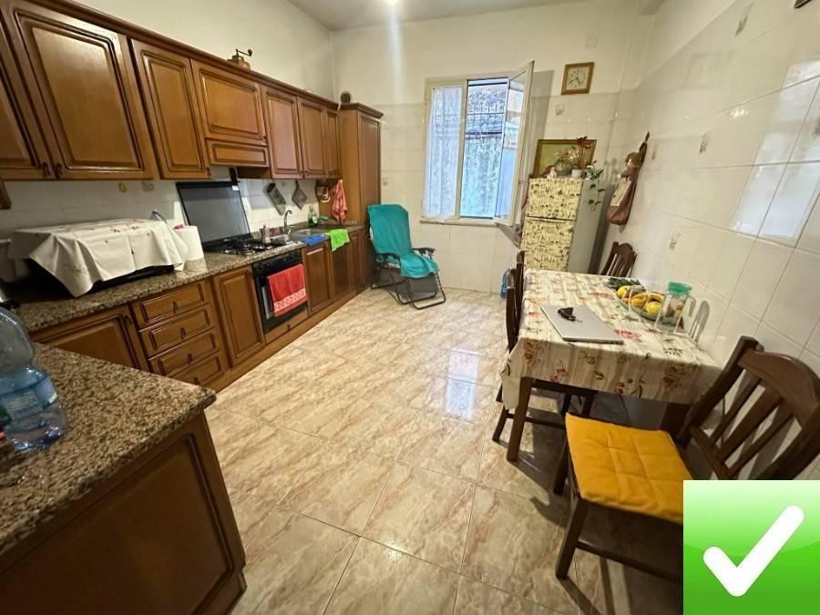appartamento in vendita a Reggio di Calabria in zona San Brunello