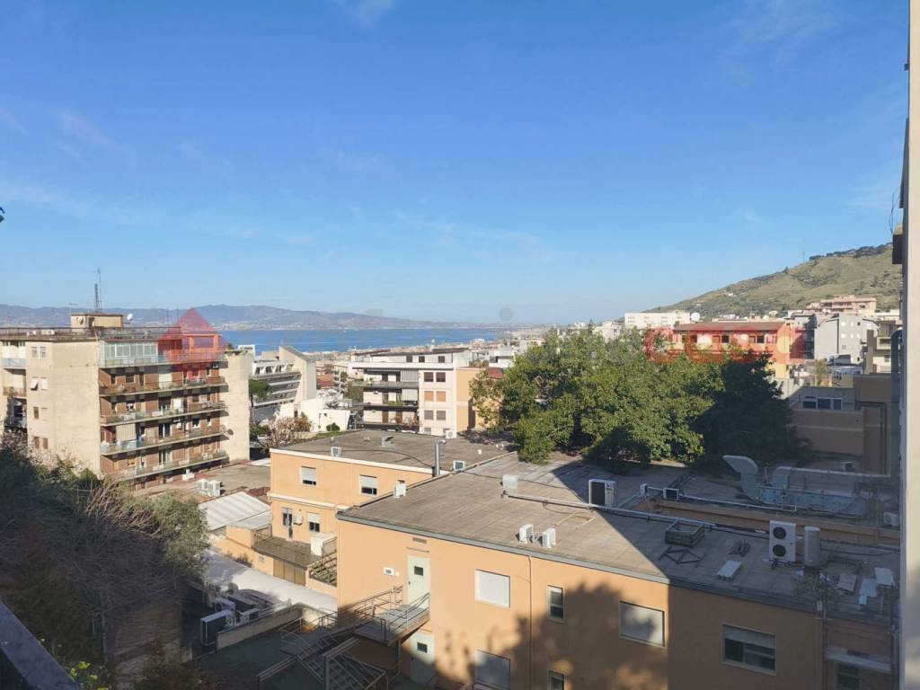 appartamento in vendita a Reggio di Calabria in zona Eremo