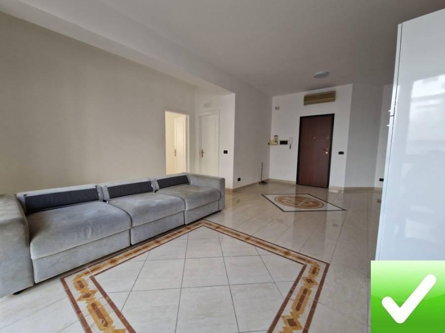 casa indipendente in vendita a Reggio di Calabria in zona Centro Storico