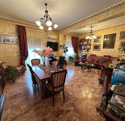 appartamento in vendita a Reggio di Calabria in zona Sbarre