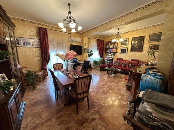 appartamento in vendita a Reggio di Calabria in zona Sbarre