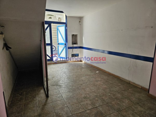 locale commerciale in vendita a Reggio di Calabria