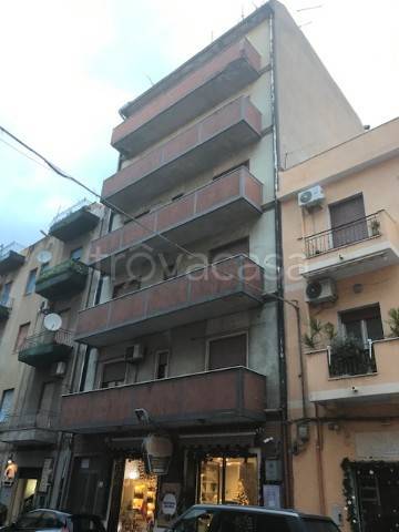 appartamento in vendita a Reggio di Calabria in zona Sbarre