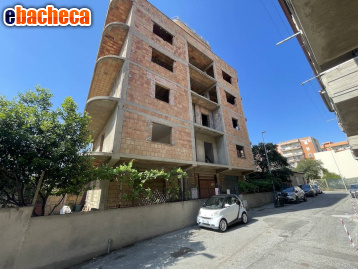 appartamento in vendita a Reggio di Calabria in zona Modena