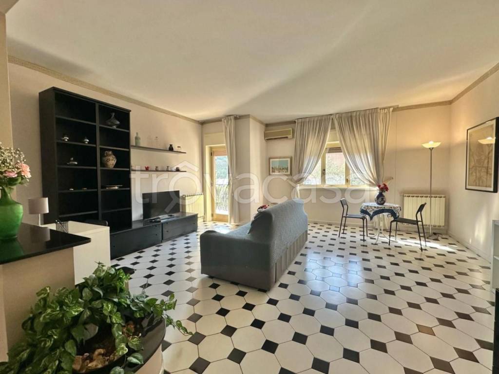 appartamento in vendita a Reggio di Calabria in zona Eremo