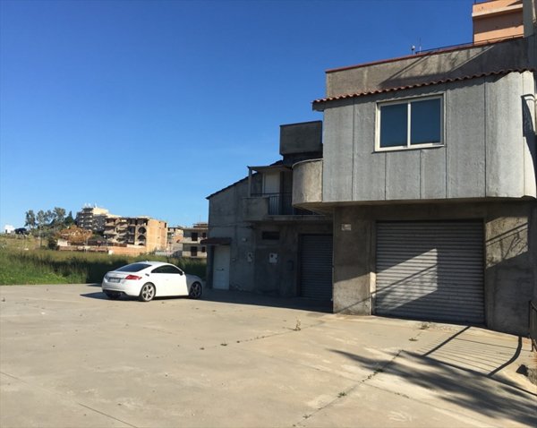 casa indipendente in vendita a Reggio di Calabria in zona Ravagnese