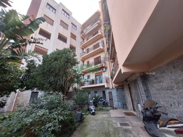 appartamento in vendita a Reggio di Calabria in zona Pineta Zerbi