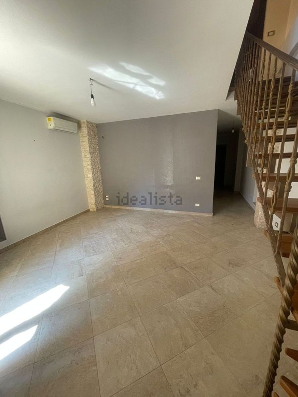 casa indipendente in vendita a Reggio di Calabria in zona Spirito Santo