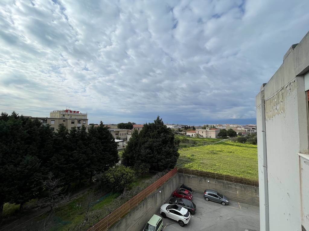 appartamento in vendita a Reggio di Calabria in zona Sbarre
