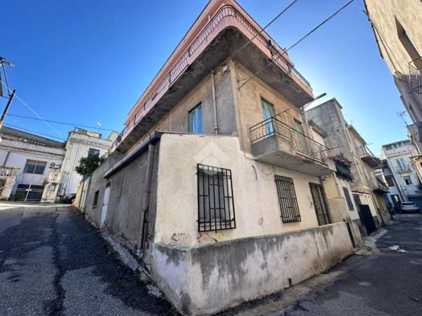 appartamento in vendita a Reggio di Calabria in zona Centro Storico