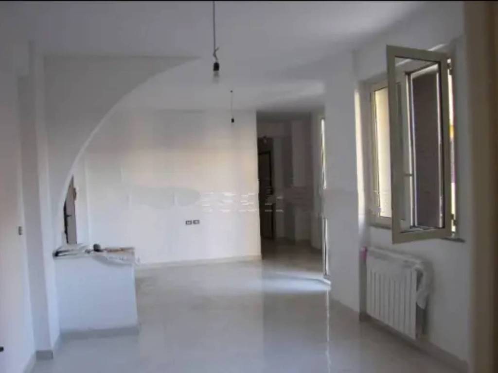 appartamento in vendita a Reggio di Calabria in zona Catona