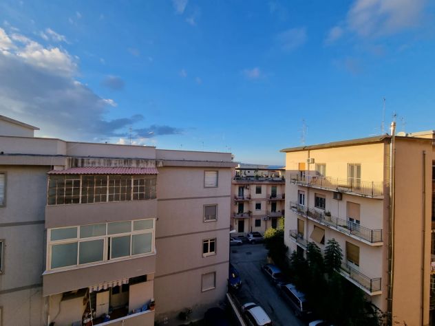 appartamento in vendita a Reggio di Calabria in zona Sbarre
