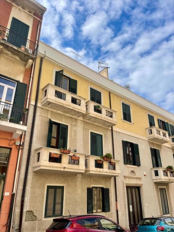 appartamento in vendita a Reggio di Calabria in zona Centro Storico