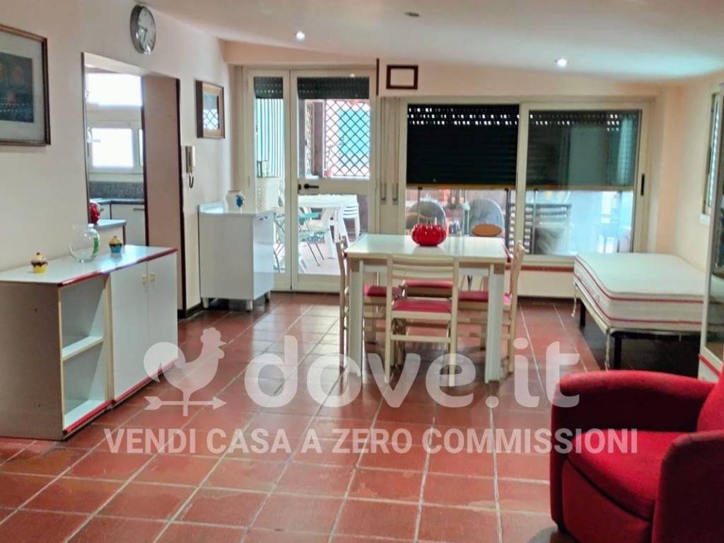 attico in vendita a Reggio di Calabria in zona Centro Storico