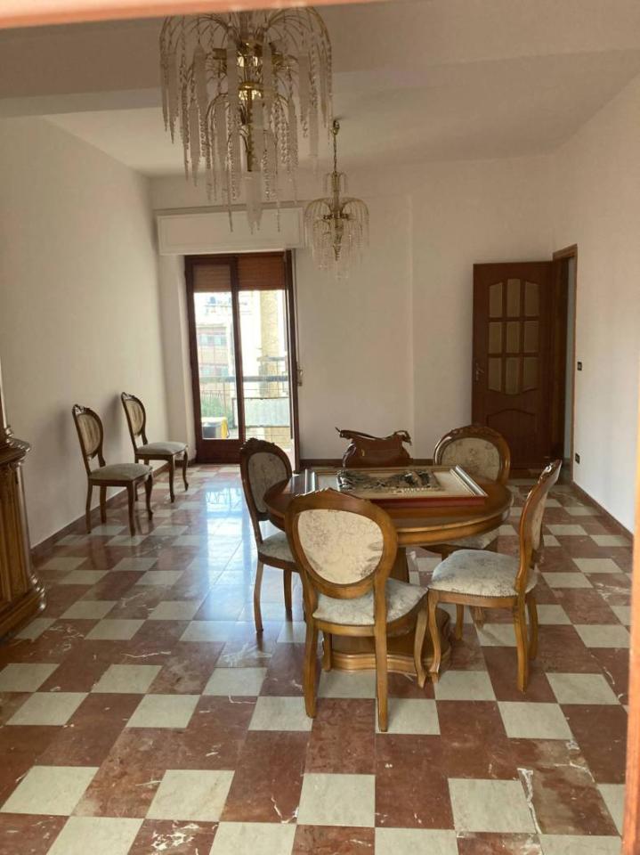 appartamento in vendita a Reggio di Calabria in zona Sbarre
