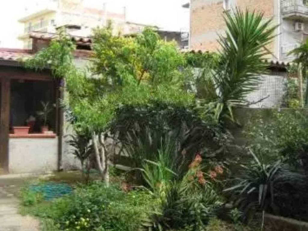 appartamento in vendita a Reggio di Calabria in zona Armo
