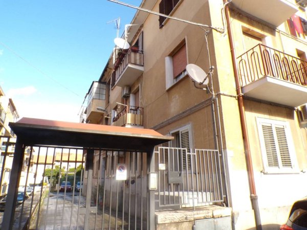 appartamento in vendita a Reggio di Calabria in zona San Brunello