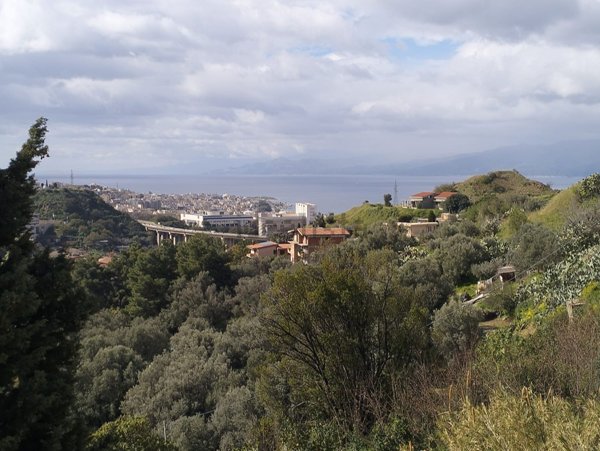 casa indipendente in vendita a Reggio di Calabria