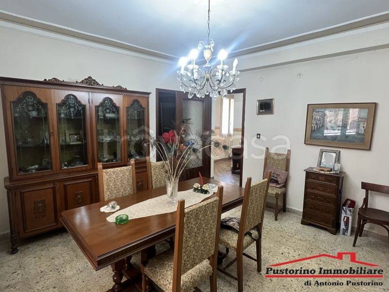 casa indipendente in vendita a Reggio di Calabria in zona Rione Ferrovieri