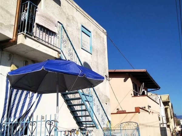 appartamento in vendita a Reggio di Calabria in zona Armo