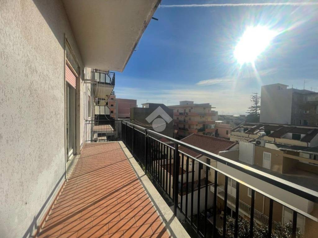 appartamento in vendita a Reggio di Calabria in zona Rione Ferrovieri