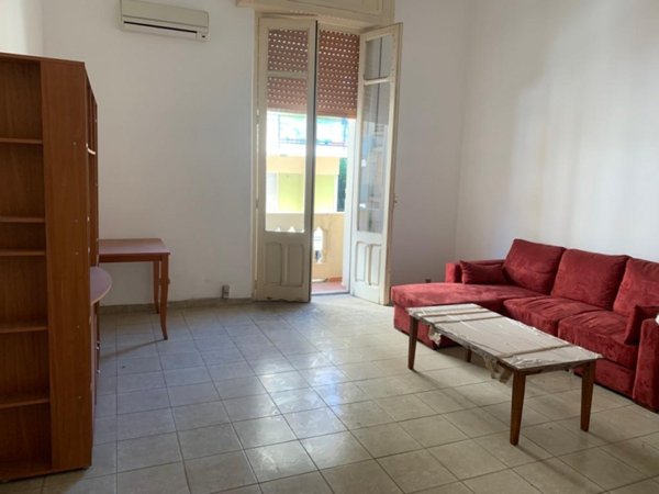 pentavano in vendita a Reggio di Calabria in zona Centro Storico