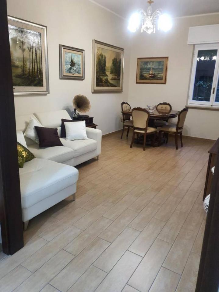 appartamento in vendita a Reggio di Calabria in zona Sbarre