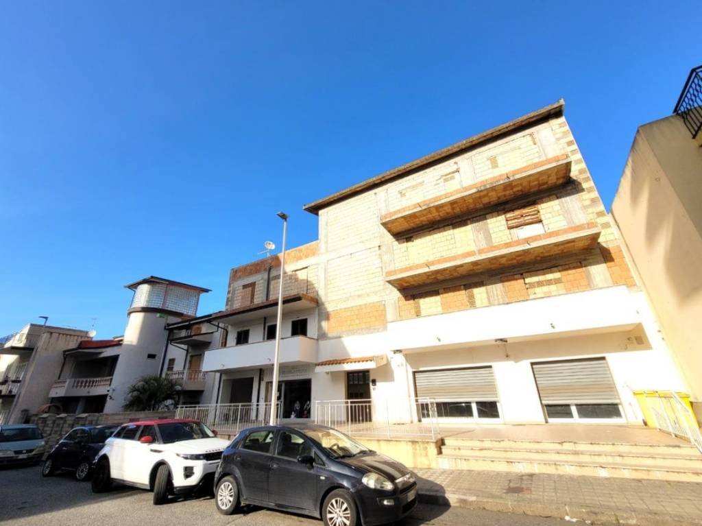 appartamento in vendita a Reggio di Calabria in zona Pellaro