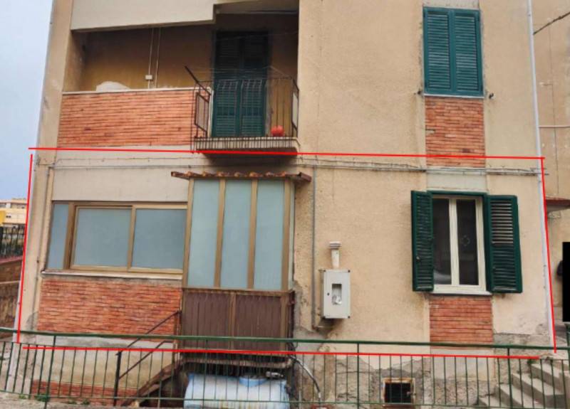 appartamento in vendita a Reggio di Calabria in zona Sbarre