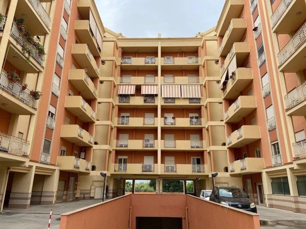appartamento in vendita a Reggio di Calabria in zona Modena