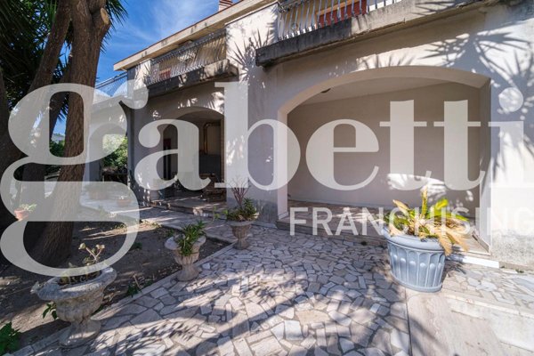 casa indipendente in vendita a Reggio di Calabria in zona Ravagnese