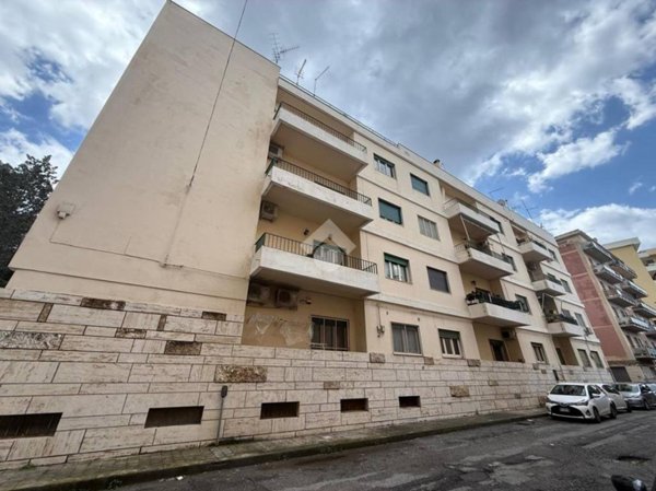 appartamento in vendita a Reggio di Calabria in zona Trabocchetto